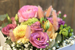 Lade das Bild in den Galerie-Viewer, Blumenbox weiß-rose
