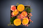 Lade das Bild in den Galerie-Viewer, Blütenbox orange
